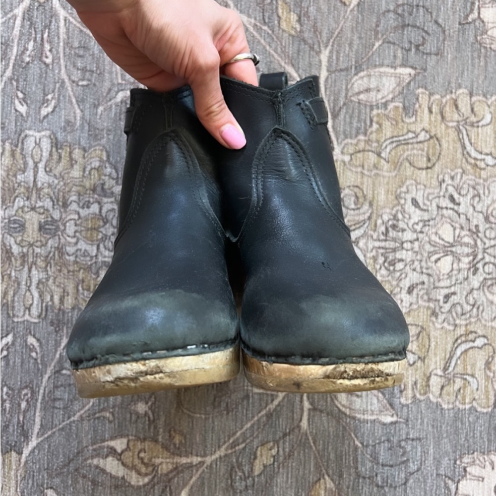 No. 6 Clog Buckle Boot - Picture 4 of 4